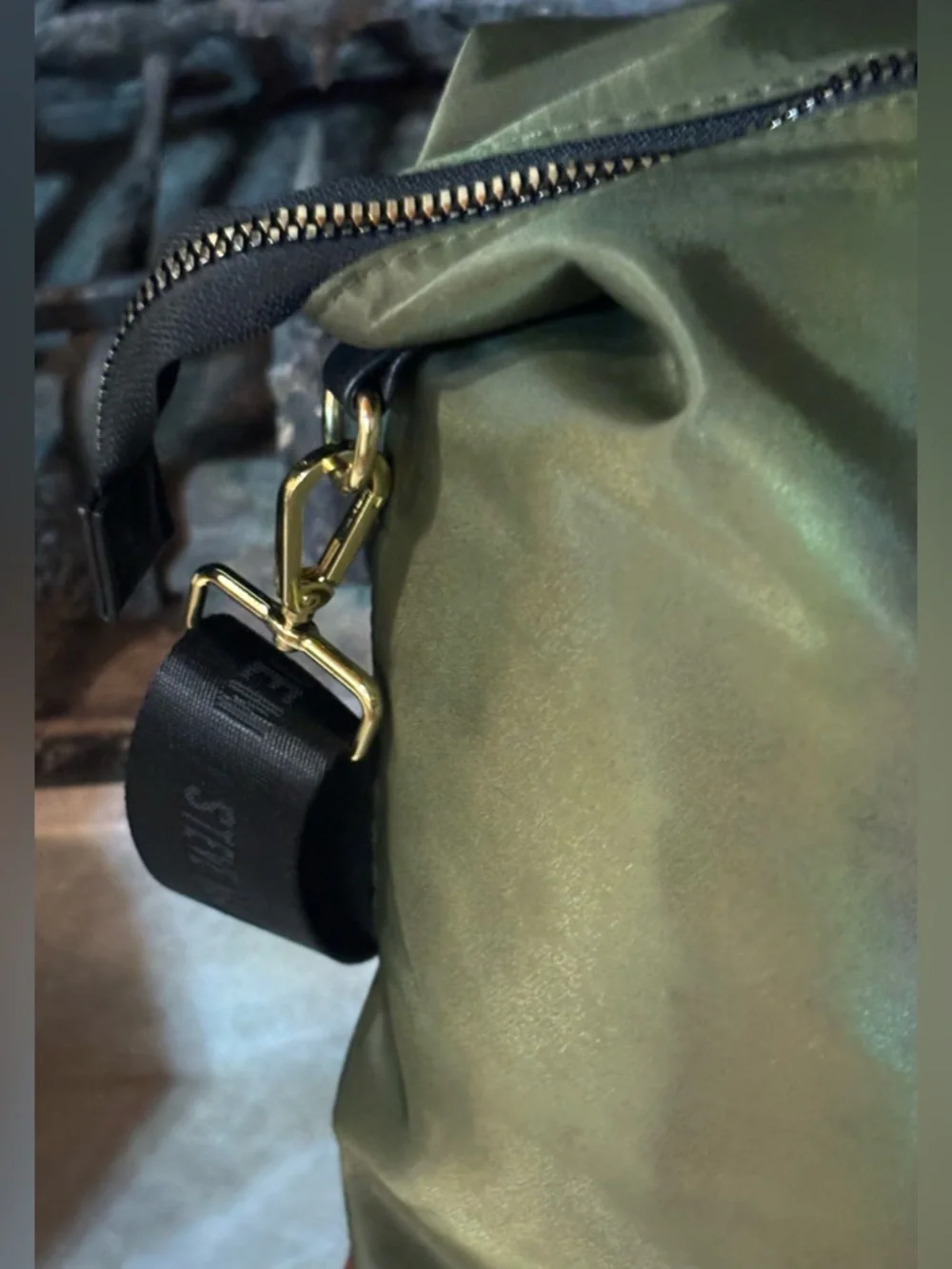 ✨ Steve Madden Sporty Chic Olive Green Duffel Bag ✨